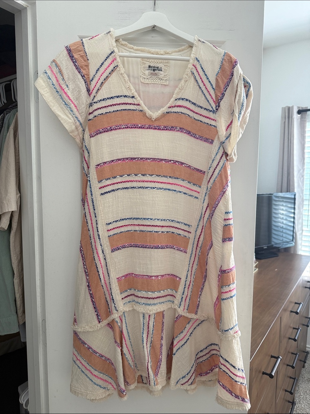 HOLDING HORSES Cream Crochet-Trim Blouse